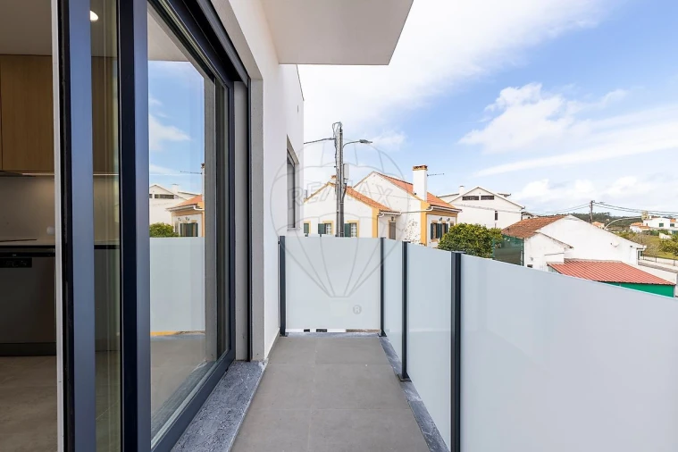 Apartamento T2 para Venda em Santa Maria, São Pedro e Matacães Foto 10