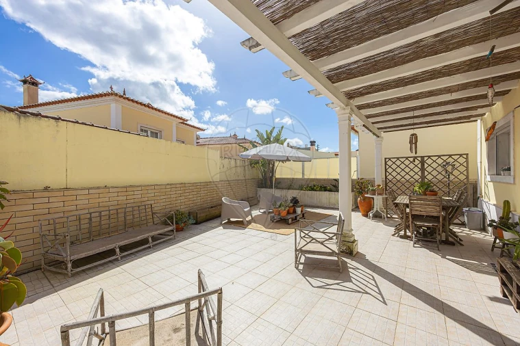 Moradia T3 para Venda em Santa Maria, São Pedro e Matacães Foto 26