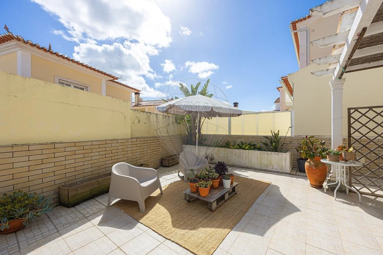 Moradia T3 para Venda em Santa Maria, São Pedro e Matacães Foto 24