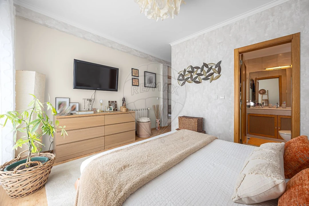 Moradia T3 para Venda em Santa Maria, São Pedro e Matacães Foto 8