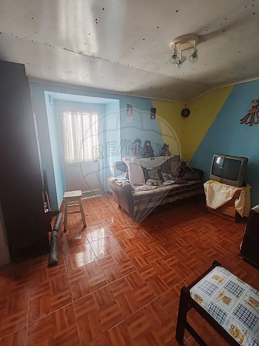 Moradia T2 para Venda em Santa Maria, São Pedro e Matacães Foto 9