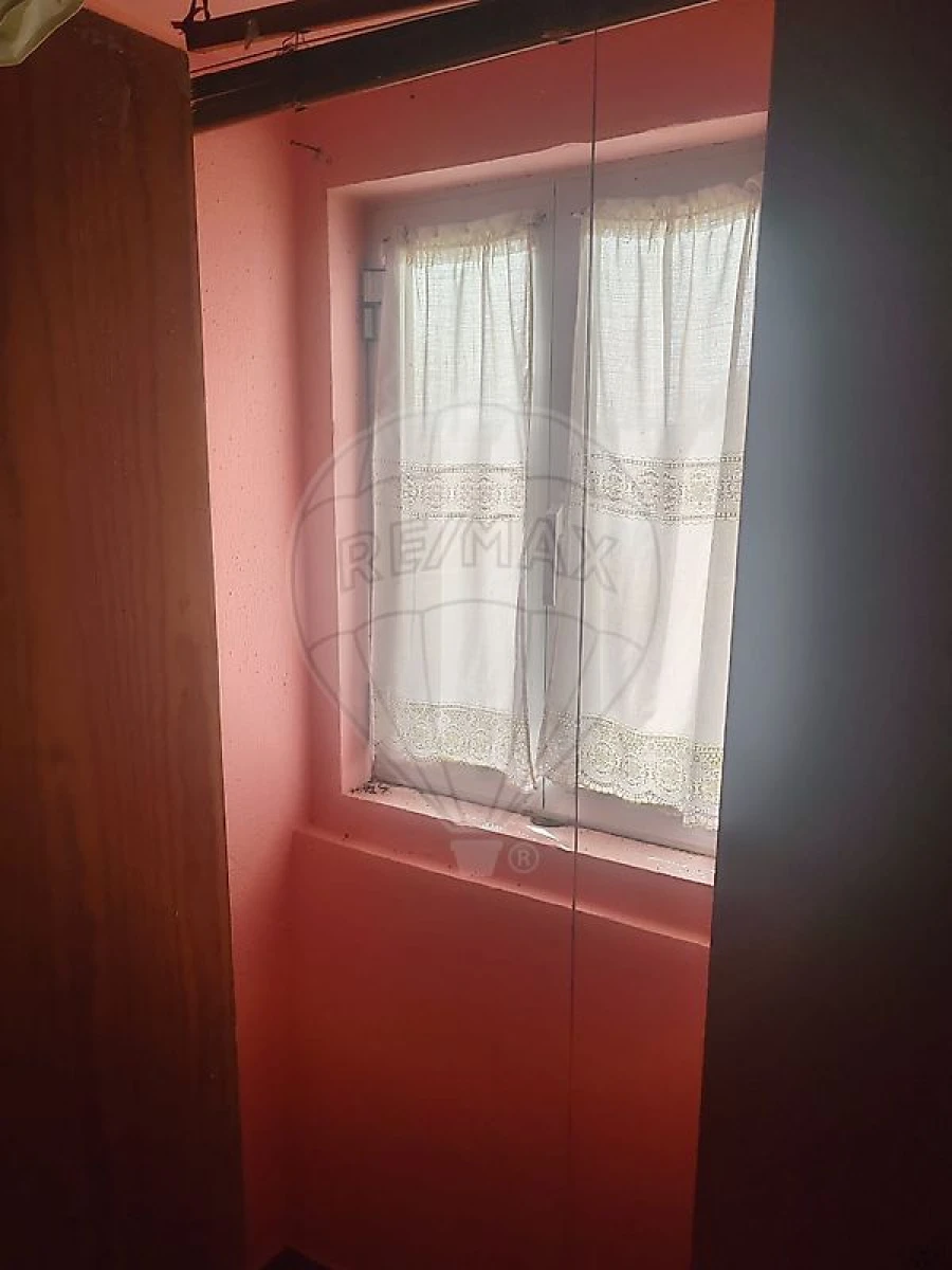 Moradia T2 para Venda em Santa Maria, São Pedro e Matacães Foto 11