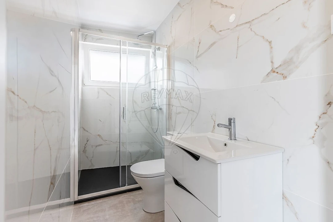 Apartamento T3 para Venda em Santa Maria, São Pedro e Matacães Foto 17