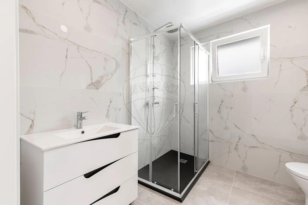 Apartamento T3 para Venda em Santa Maria, São Pedro e Matacães Foto 22