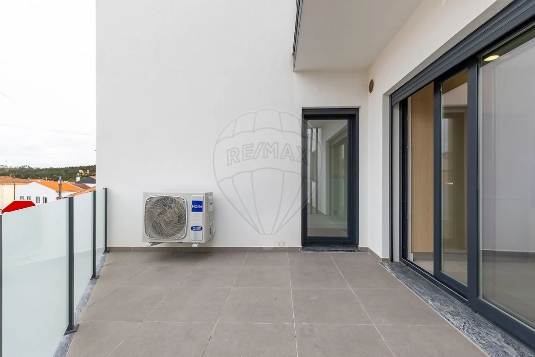 Apartamento T3 para Venda em Santa Maria, São Pedro e Matacães Foto 23