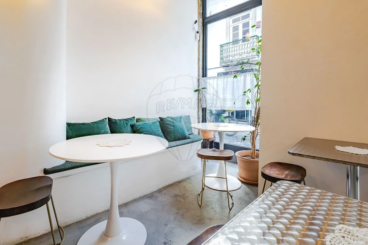 Negócio para Venda em Santa Maria Maior Foto 8