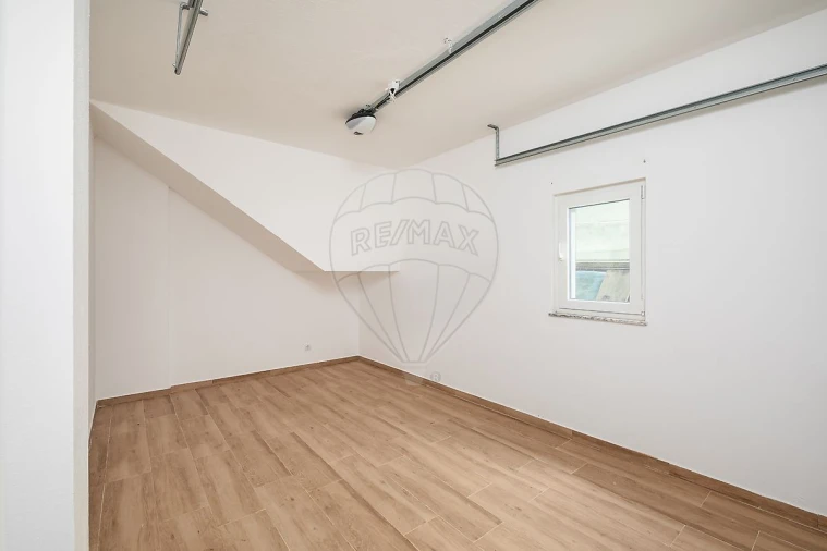 Moradia T4 para Venda em Alverca do Ribatejo e Sobralinho Foto 36