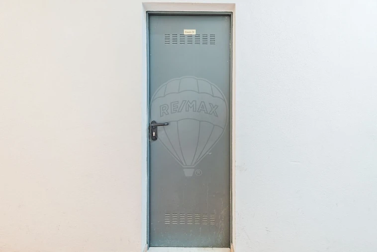 Apartamento T3 para Venda em Rio de Mouro Foto 37