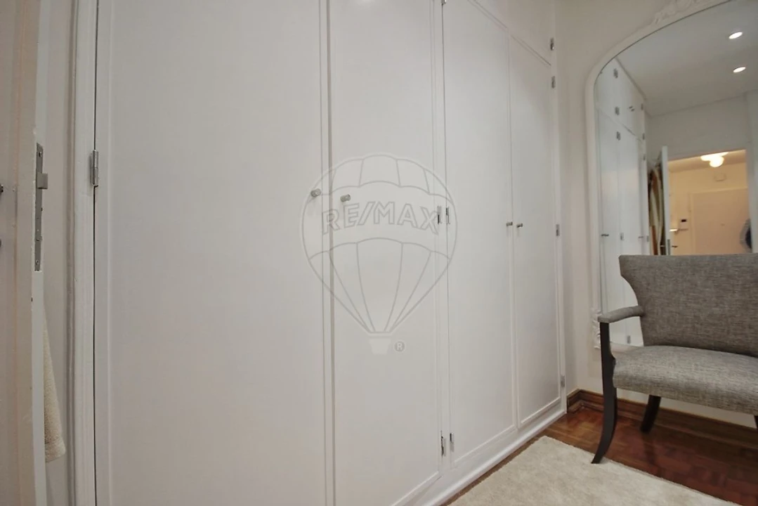 Apartamento T4 para Venda em Arroios Foto 27