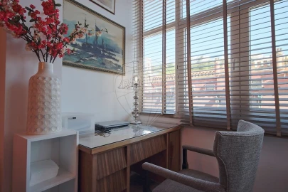 Apartamento T4 para Venda em Arroios