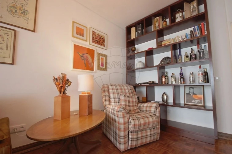 Apartamento T4 para Venda em Arroios Foto 42