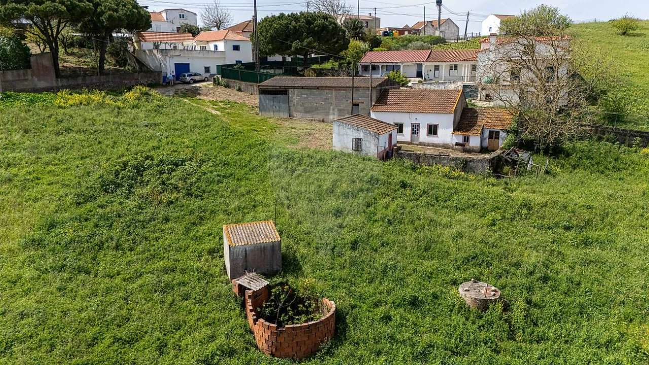 Moradia T2 para Venda em Alenquer (Santo Estêvão e Triana) Foto 22