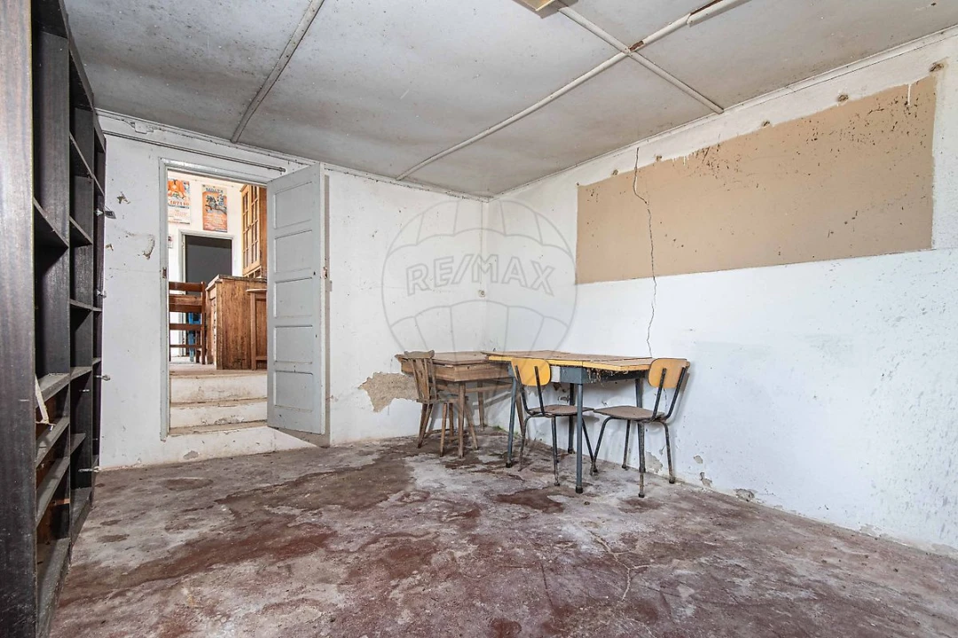 Moradia T2 para Venda em Alenquer (Santo Estêvão e Triana) Foto 2