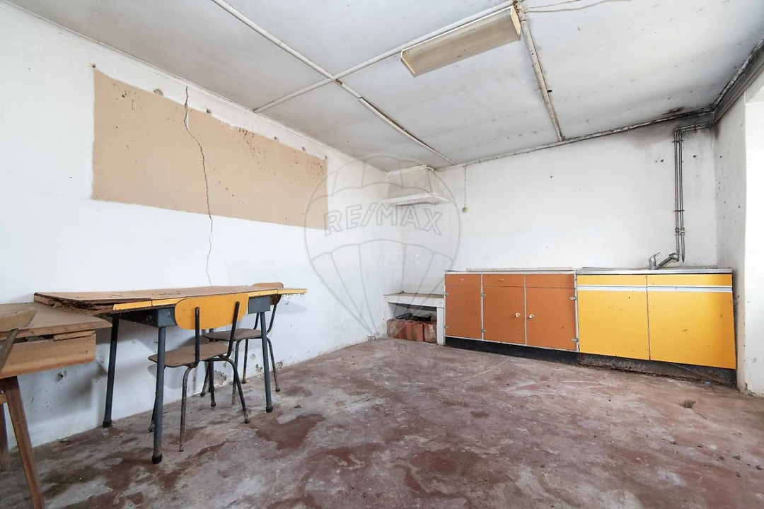 Moradia T2 para Venda em Alenquer (Santo Estêvão e Triana) Foto 27