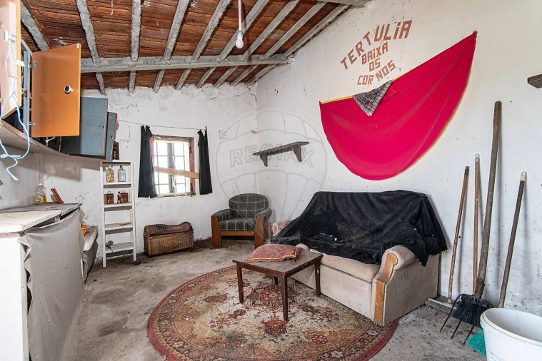 Moradia T2 para Venda em Alenquer (Santo Estêvão e Triana) Foto 3