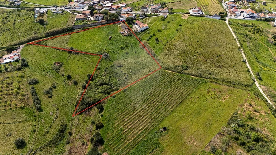 Moradia T2 para Venda em Alenquer (Santo Estêvão e Triana) Foto 9