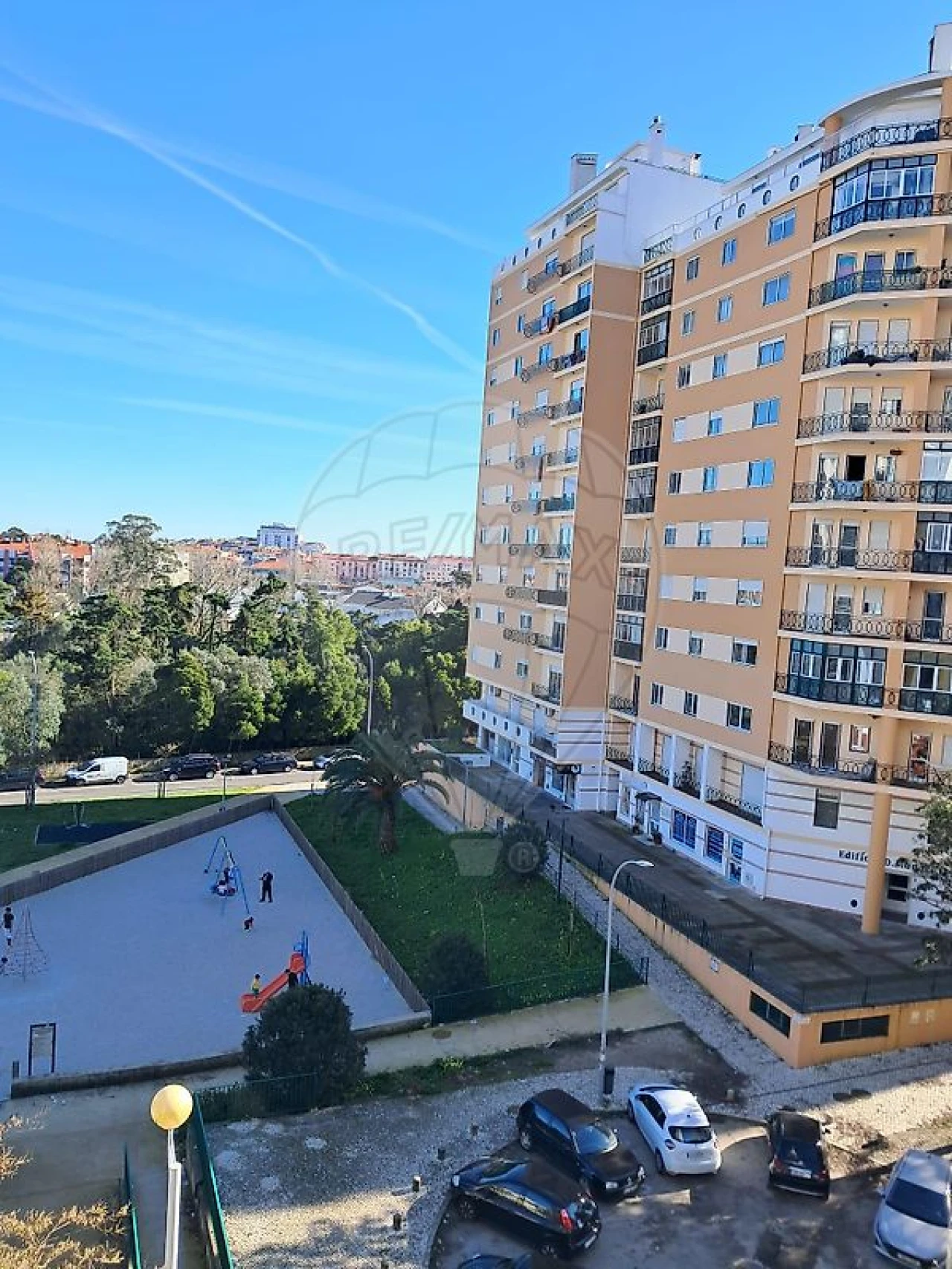 Apartamento T2 para Venda em Algueirão-Mem Martins Foto 4