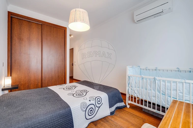 Apartamento T4 para Venda em Portimão Foto 22