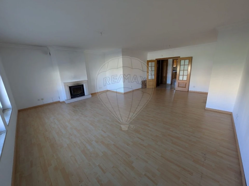 Apartamento T3 para Venda em Samora Correia Foto 13