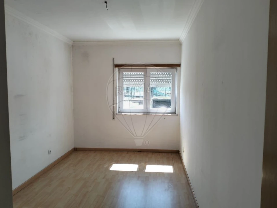 Apartamento T3 para Venda em Samora Correia Foto 10
