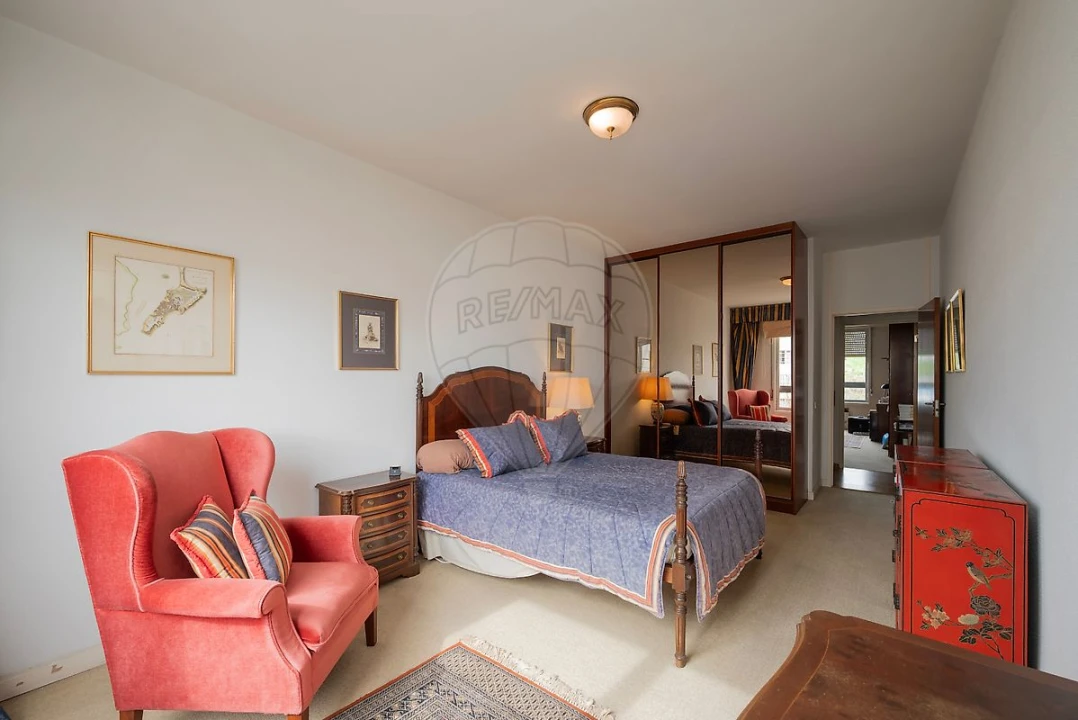 Apartamento T3 para Arrendamento em Oeiras e São Julião da Barra, Paço de Arcos e Caxias Foto 28