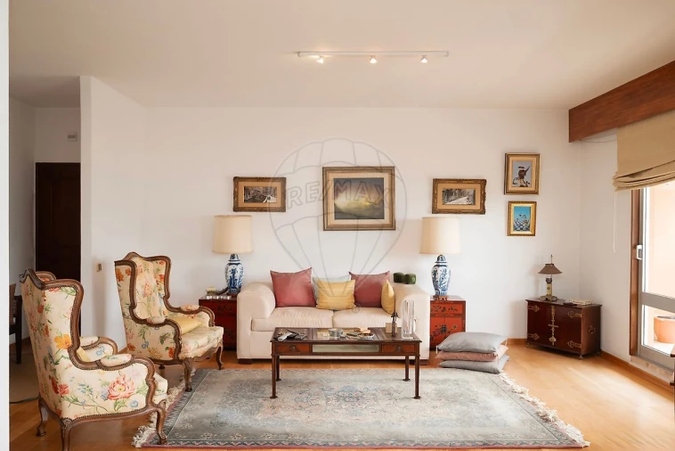 Apartamento T3 para Arrendamento em Oeiras e São Julião da Barra, Paço de Arcos e Caxias Foto 41