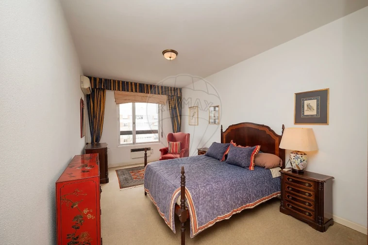 Apartamento T3 para Arrendamento em Oeiras e São Julião da Barra, Paço de Arcos e Caxias Foto 27