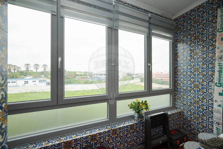Apartamento T3 para Arrendamento em Oeiras e São Julião da Barra, Paço de Arcos e Caxias Foto 13