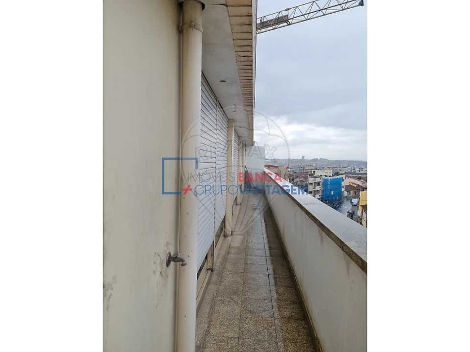 Apartamento T3 para Venda em Rio Tinto Foto 3