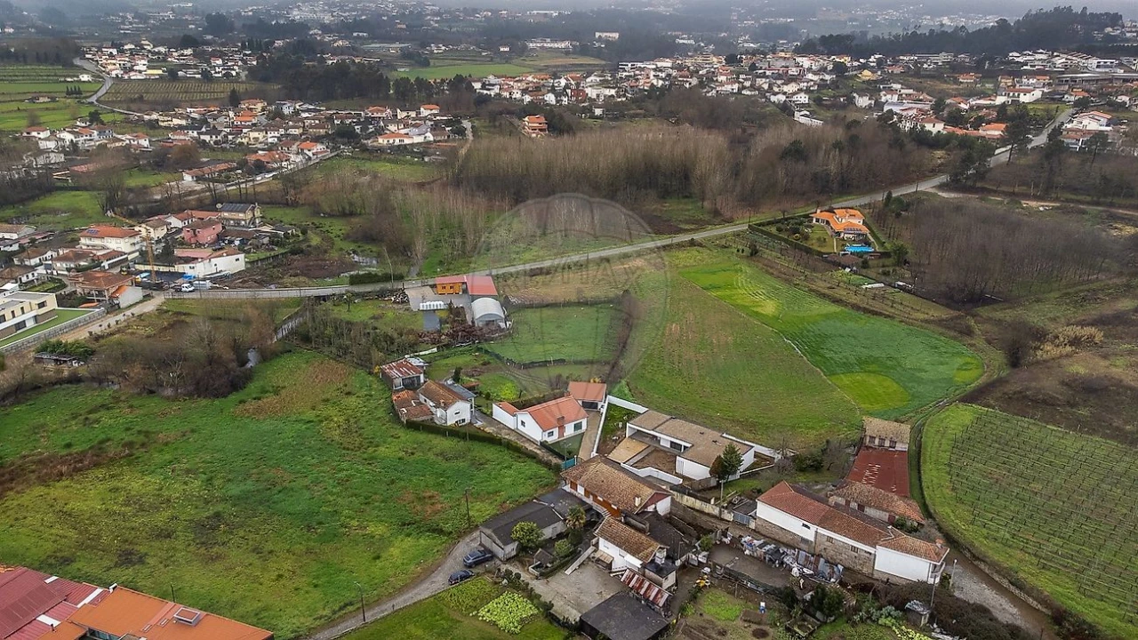 Moradia T5 para Venda em Paredes Foto 28