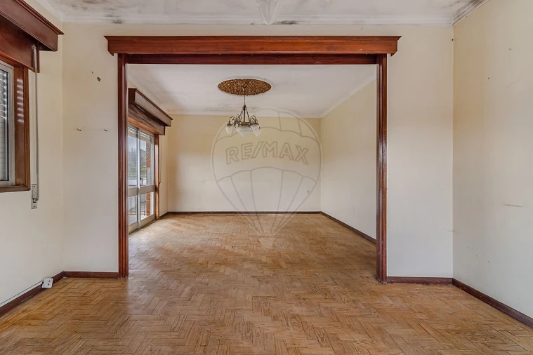 Moradia T5 para Venda em Paredes Foto 12