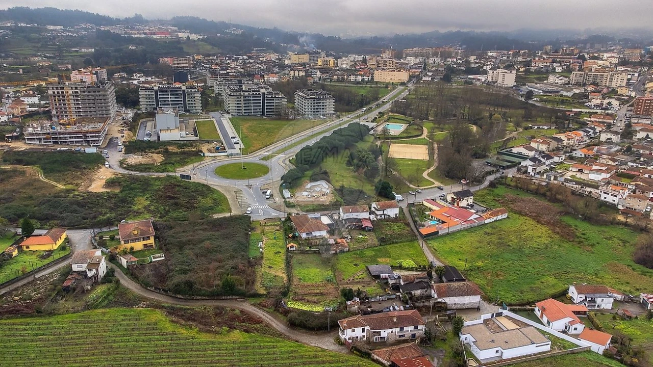 Moradia T5 para Venda em Paredes Foto 23