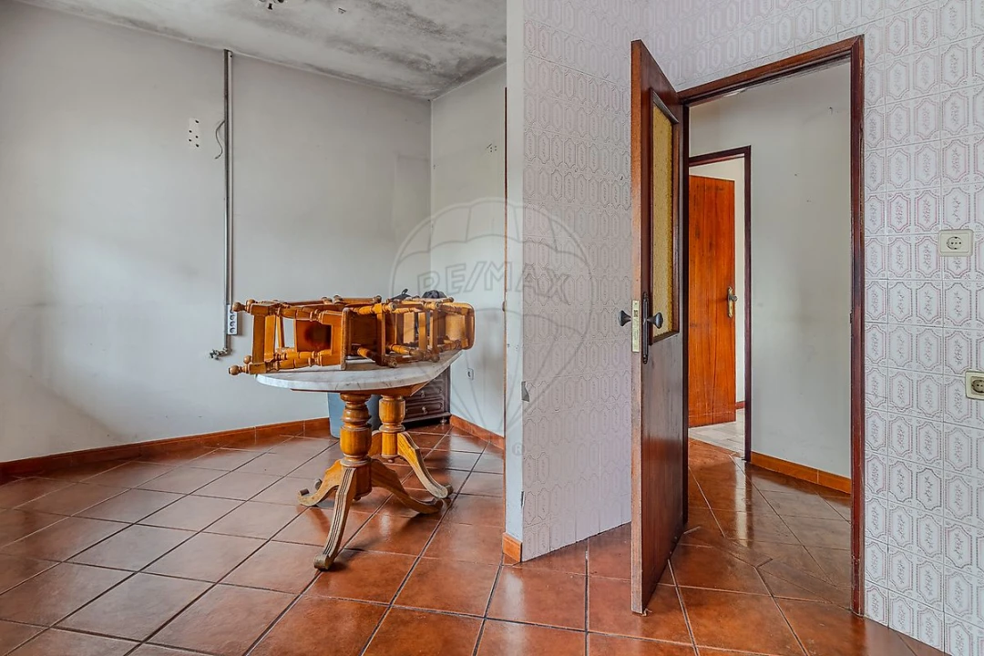 Moradia T5 para Venda em Paredes Foto 4