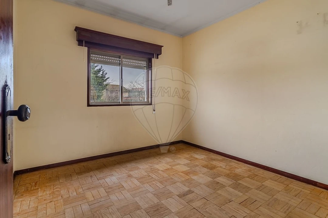 Moradia T5 para Venda em Paredes Foto 2