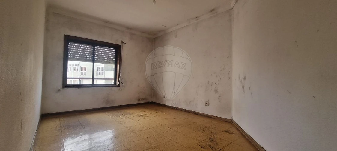 Apartamento T2 para Venda em Rio Tinto Foto 13