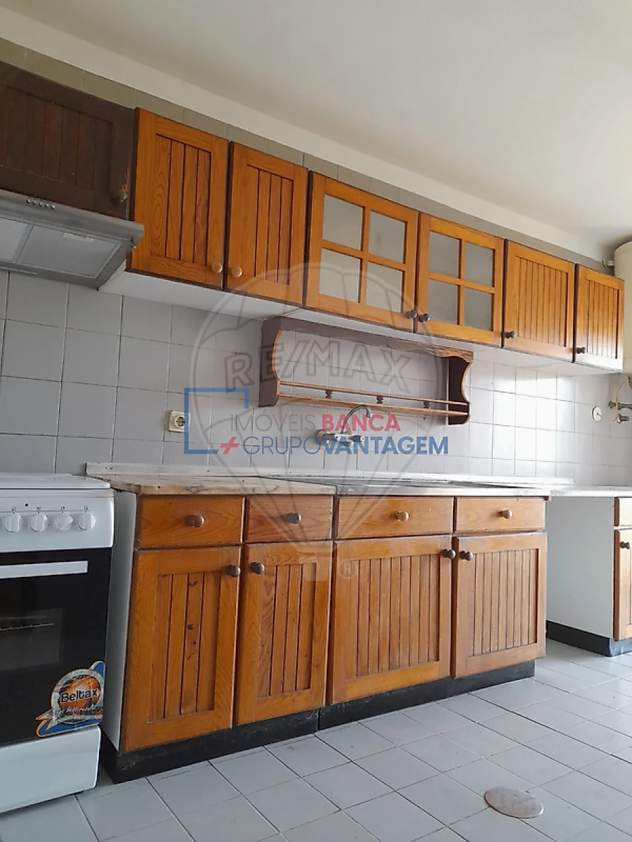 Apartamento T2 para Venda em Rio Tinto Foto 8