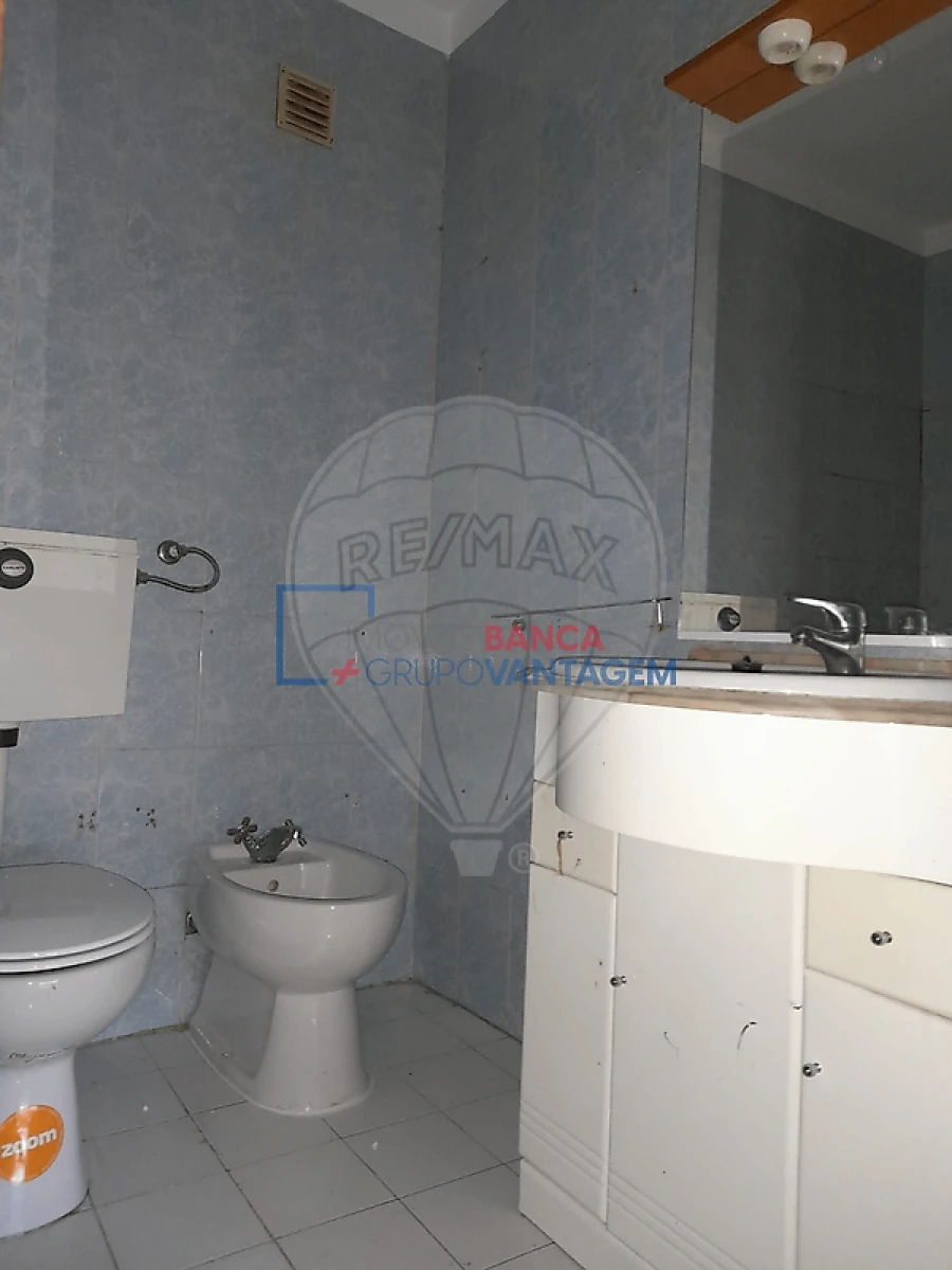 Apartamento T2 para Venda em Rio Tinto Foto 4