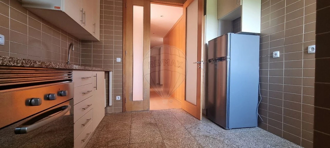 Apartamento T3 para Venda em Moreira Foto 12