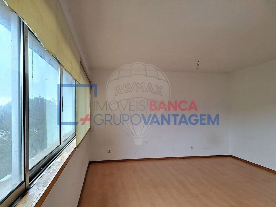Apartamento T3 para Venda em Moreira Foto 6