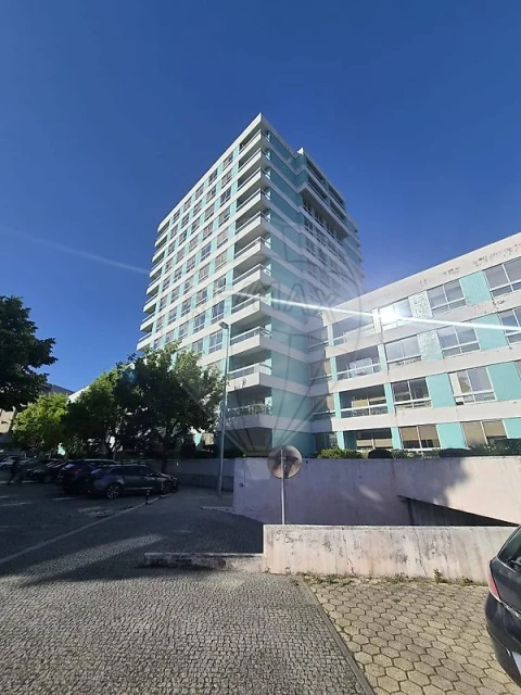Apartamento T2 para Venda em Cidade da Maia