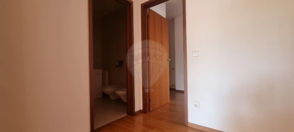Apartamento T2 para Venda em Cidade da Maia