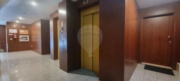 Apartamento T2 para Venda em Cidade da Maia
