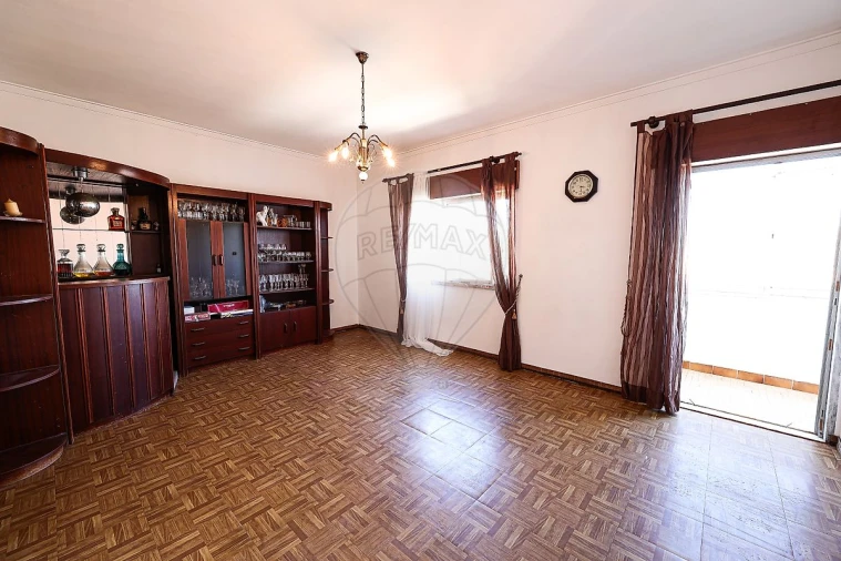 Apartamento T3 para Venda em Encosta do Sol Foto 2