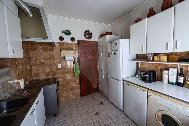 Apartamento T3 para Venda em Encosta do Sol Foto 12