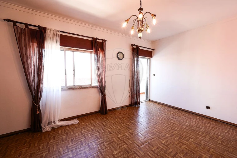 Apartamento T3 para Venda em Encosta do Sol Foto 3