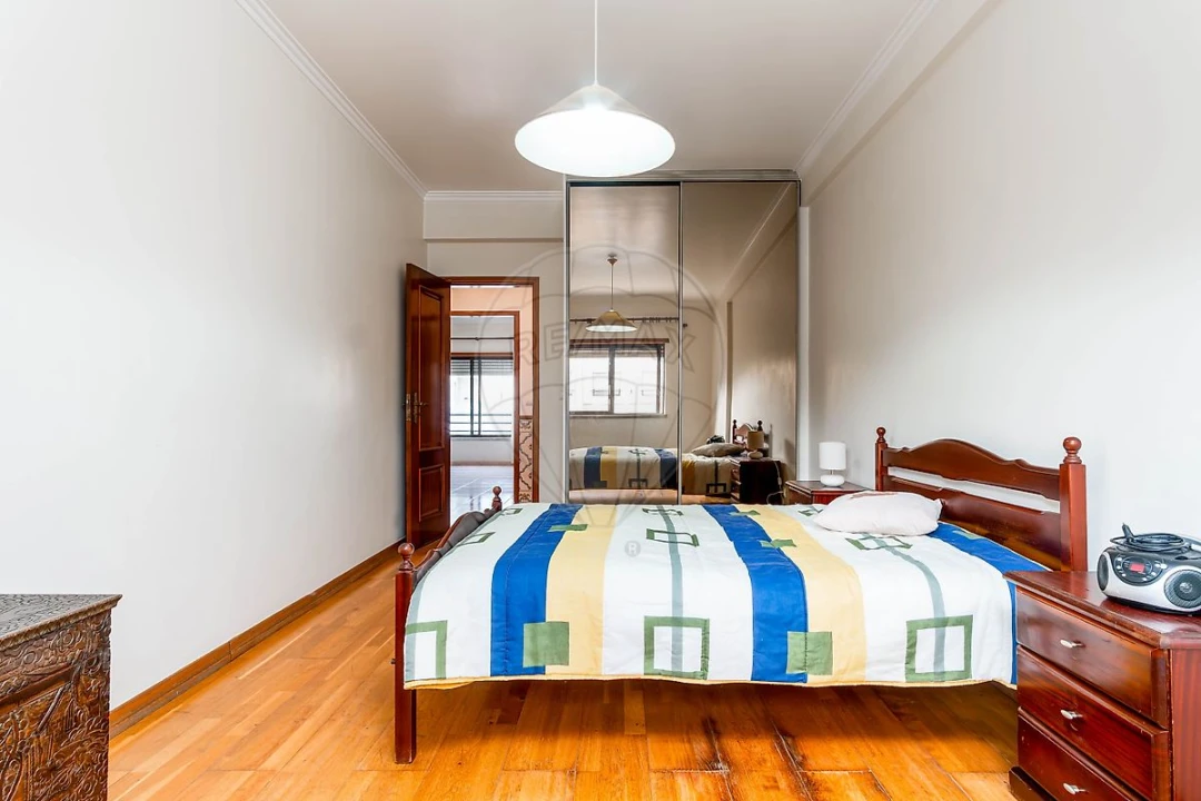 Apartamento T2 para Venda em Laranjeiro e Feijó Foto 5