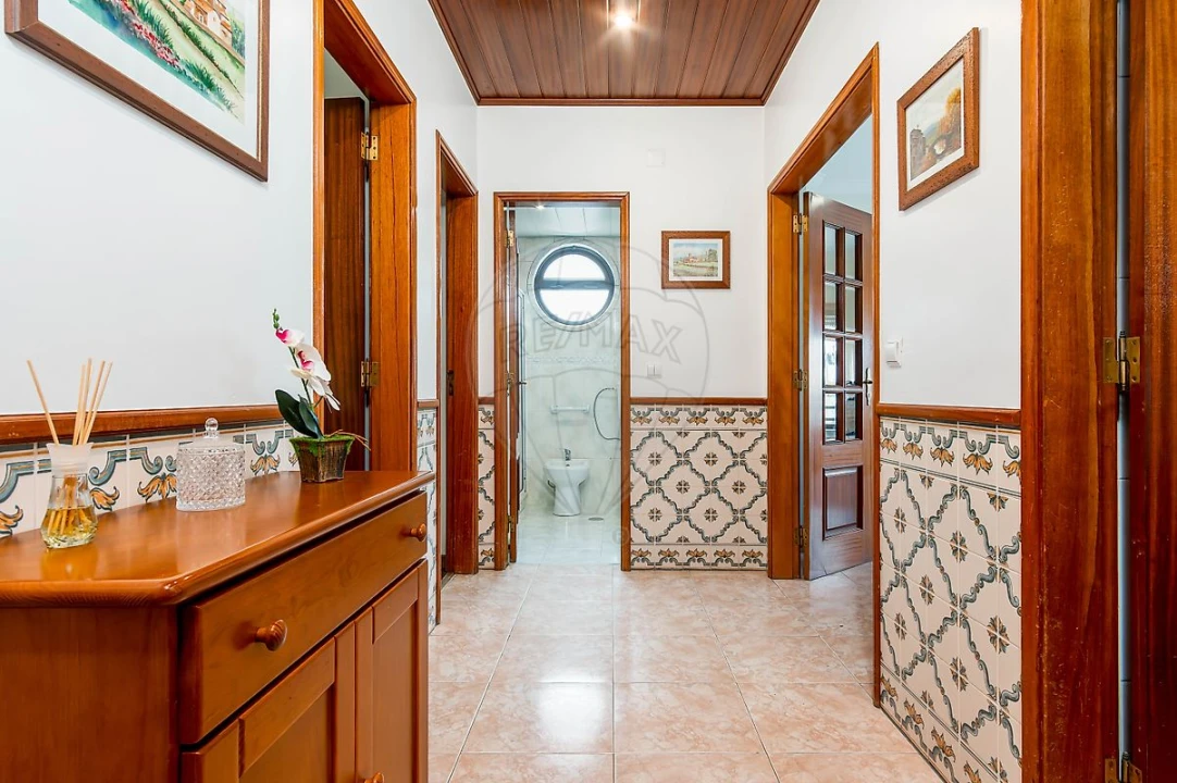 Apartamento T2 para Venda em Laranjeiro e Feijó Foto 8