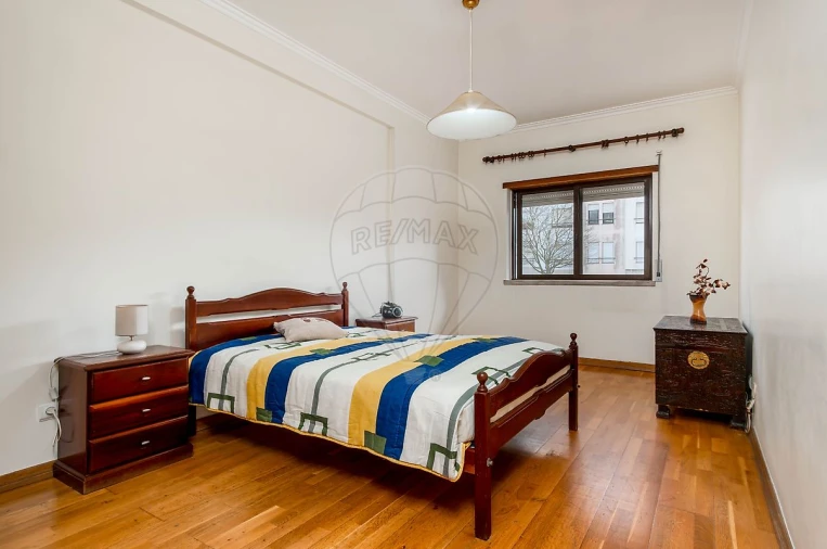 Apartamento T2 para Venda em Laranjeiro e Feijó Foto 2