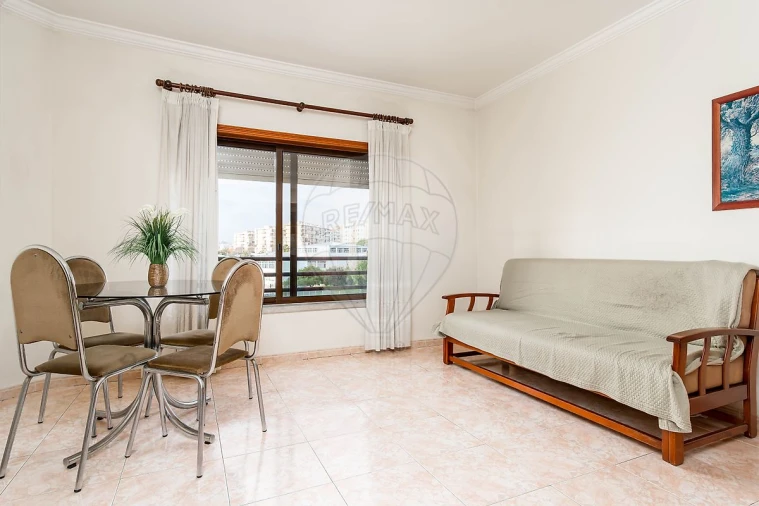 Apartamento T2 para Venda em Laranjeiro e Feijó Foto 10