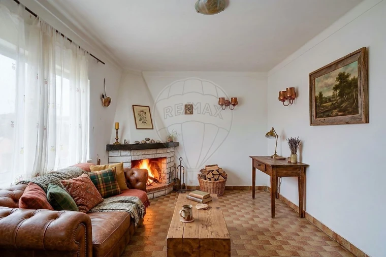 Moradia T4 para Venda em Alcoentre Foto 32